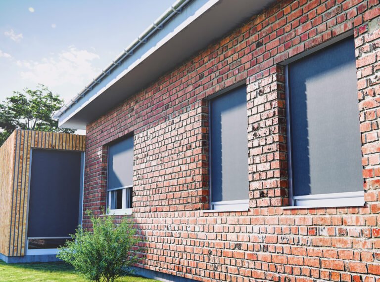 Impressie van screens die verkocht worden door YORN Zonweringen.